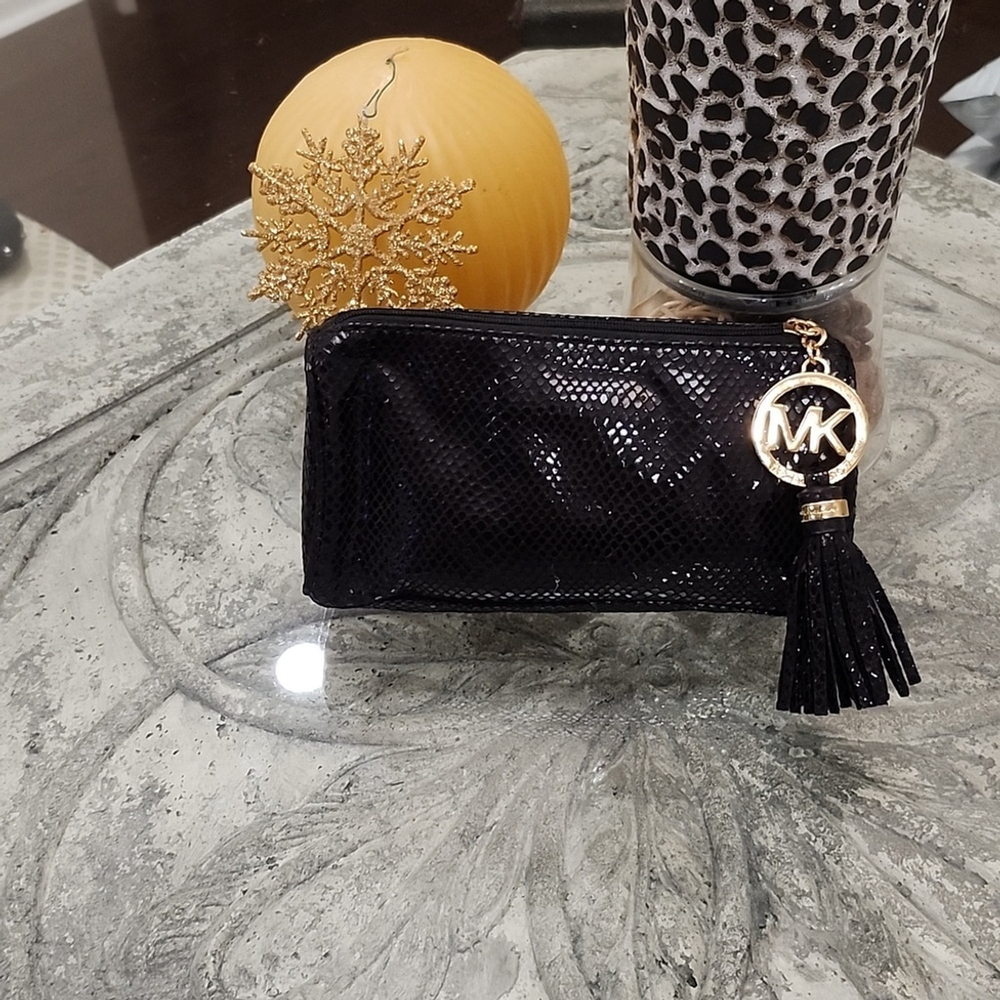 Michael Kors women's animal print snake skin cosmetic bag pouch like new